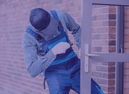 Emergency locksmith College Park